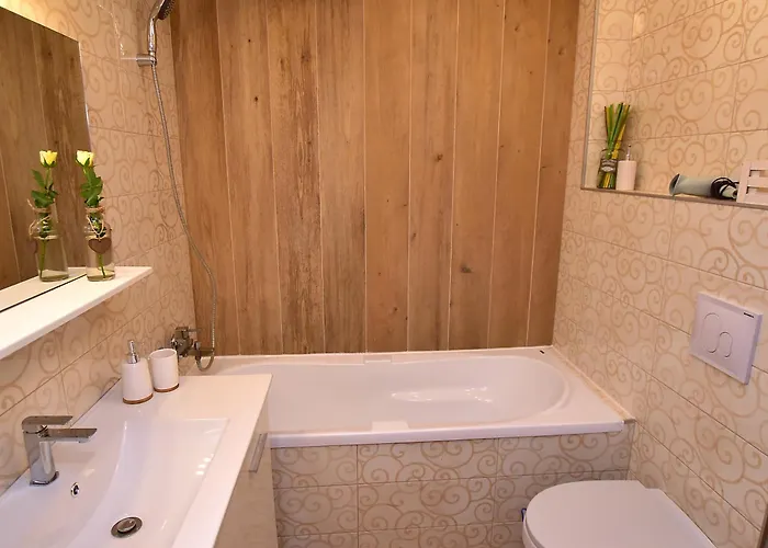 Апартаменти Near Cathedral